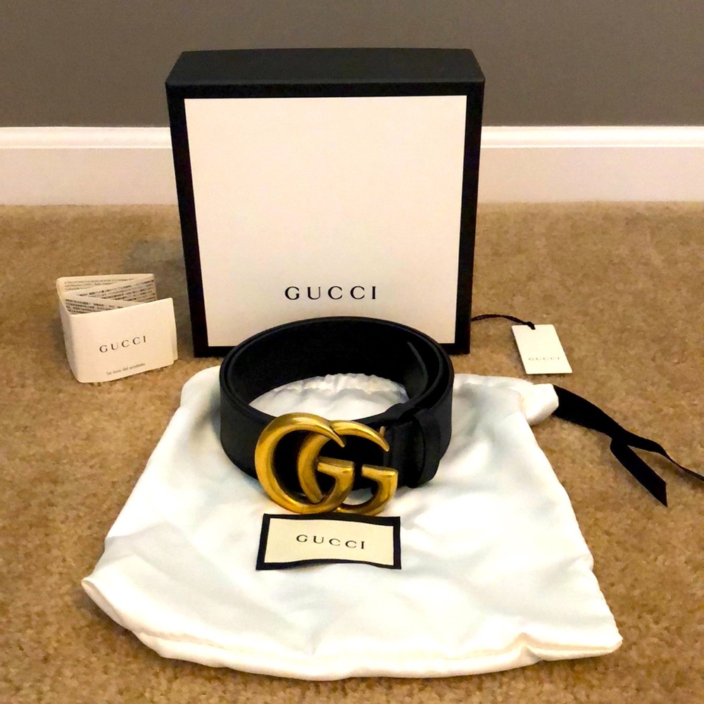 Authentic Gucci Leather belt with Double G buckle! Size Gucci 80